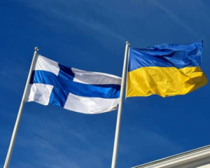 Фінляндія передає Україні новинки свого ОПК - генерал