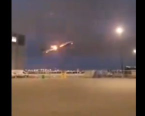 В Канаде загорелся Boeing-777 с почти 400 пассажирами на борту: видео