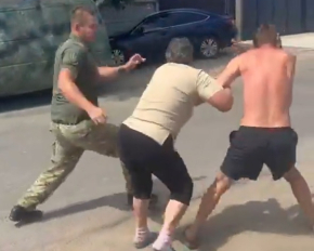 На Харківщині воєнкоми побилися з цивільними: у ТЦК відреагували на відео