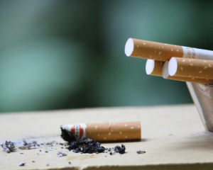 В ближайшие годы подорожают сигареты: СМИ рассчитали цены