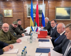The New York Times виклав проєкт мирної угоди 2022 року: на що могла погодитись Україна