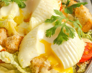 Яйце пашот вдасться з першого разу: як приготувати ідеальну страву на сніданок