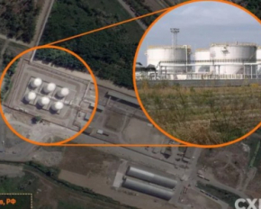 Показали супутникові знімки наслідків атаки на російські нафтобази в місті Азов
