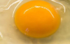 Чи може колір жовтка впливати на якість яєць: дієтологи розвінчали міфи