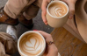 Ежедневное употребление кофе может снизить риск смерти, связанный с длительным сиденьем.