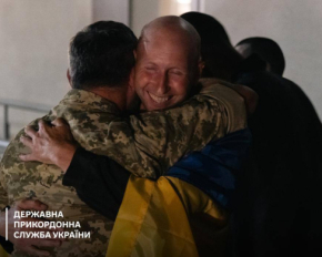 Показали фото украинцев, освобожденных из российского плена