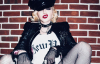 Чорні тіні, яскраві губи, сітка та зухвалі пози: Мадонна влаштувала нову фотосесію у стилі вамп