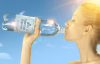 Науковці дослідили усі ризики від бутильованої води, яка довго стоїть на сонці