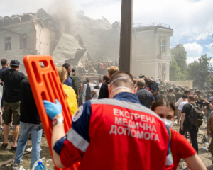 Обстріл "Охматдиту": повідомили про стан потерпілих