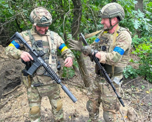 &quot;Для нас не роблять привілеїв чи попусків&quot; - Жадан пройшов навчання в лавах ЗСУ