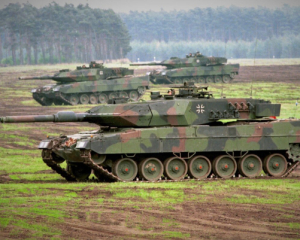 В Германии не видят проблемы в использовании Украиной танков Leopard 2 в Курской области