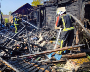 Росіяни атакували Київ двома десятками безпілотників