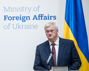 Путин годами угрожает Западу на словах. Украина за это время получила оружие для обороны, F-16. Теперь нужно дать дальнобойное - Сибига