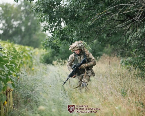 Ворог скинув понад сотню КАБів: Генштаб повідомив про найгарячіші ділянки фронту