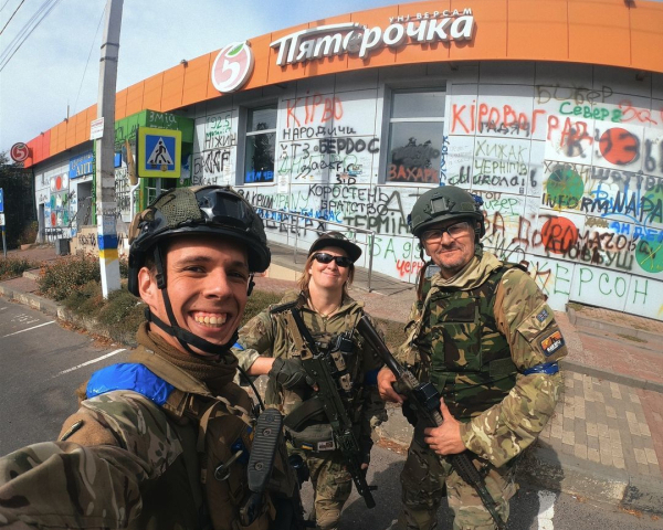 "Готов и в огонь, и в воду" - сын ведущего Пелыха показался в Курской области (фото)