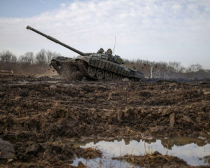 Чи вплине сезон дощів на російський наступ - експерт пояснив