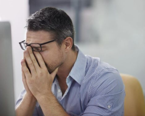 Всього 40 хв.: як зменшити біль у спині при "сидячій" роботі