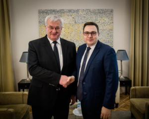Підготовка до відповіді Путіну. Міністр закордонних справ Чехії відвідав Київ