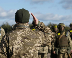 Залучення молоді: в Україні працюють над новим форматом контрактів із ЗСУ