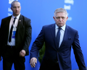 Фіцо прилетить на парад у Москву на запрошення Путіна