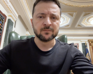 "Ми обовʼязково продовжимо завдавати ударів по російських військових обʼєктах - дронами і ракетами" - Зеленський