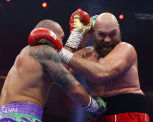 Скільки мільйонів заробили Усик і Ф'юрі за реванш в Ер-Ріяді