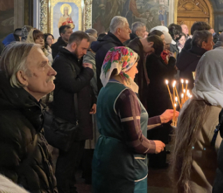 &quot;Зеленский не слышит, не видит?&quot; - что о мире с РФ говорили в церквях Киева на Рождество