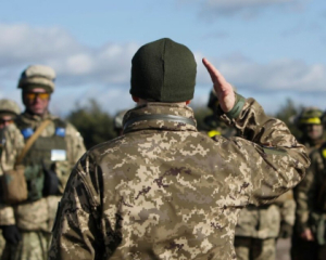 Нардеп заявив, що забирають бронь і мобілізують працівників критично важливих підприємств: в ТЦК це заперечили