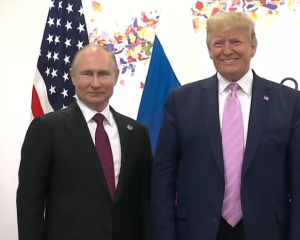 В Кремле подтвердили готовность Путина встретиться с Трампом без "каких-либо условий"