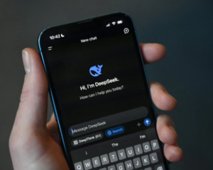 В ЦПД считают, что китайская модель ИИ DeepSeek является "мощным средством" для получения развединформации