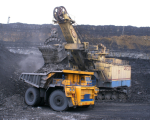 Доступ США до копалин в Україні: які ризики та плюси несе ця угода