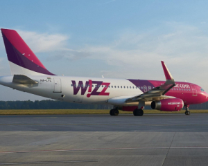 Wizz Air готується відновити польоти в Україну після припинення вогню