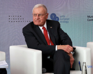 Спецпосланець Трампа заявив, що перемога України - питання України