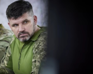 Зеленський звільнив Гнатова з посади Командувача Об'єднаних сил ЗСУ