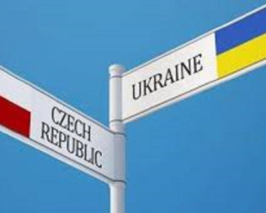 Чехія отримала удвічі більше від українських біженців, ніж витратила на соцдопомогу