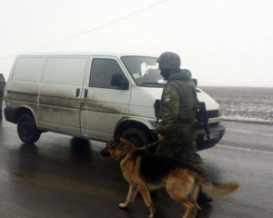 В Украине полиция начала трактовать по-новому нормы по остановке автомобилей на блокпостах