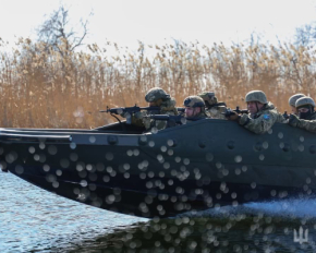 Оккупанты штурмуют позиции украинских военных по всем направлениям фронта - Генштаб обновил карты боевых действий