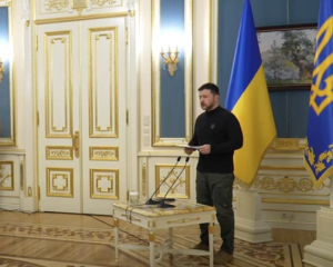 "Україна в непоганому стані, армія - гарантія безпеки": Зеленський пояснив ситуацію на фронті