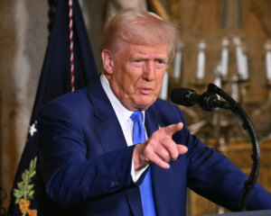 Зеленський і Путін готові укласти мирну угоду - Трамп