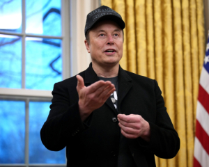 Маск різко втрачає статки через тарифну політику Трампа - Bloomberg