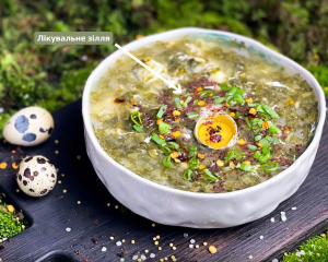 Весняний зелений борщ: як зварити ароматну страву за подільським рецептом