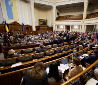 &quot;Слуги&quot;  прагнуть взяти під контроль місцеву владу