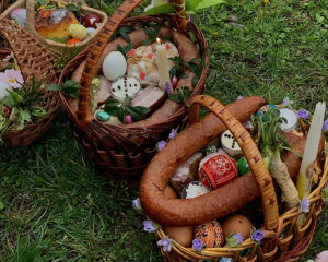Чи обов'язково освячувати великодній кошик: відповідь священника