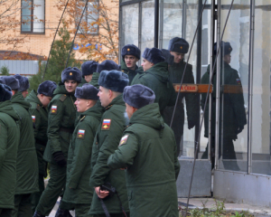 У Краснодарі 100 російських військових намагались втекти із військової частини