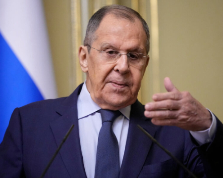 Лавров заявив, що Кремль готовий підписати мирну угоду - CBS News