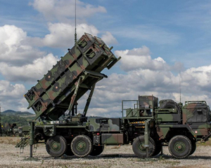 США рассматривают два варианта поставки оружия для Украины - экс-посол Хербст