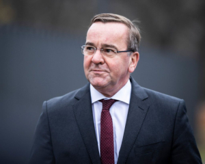 Україна не повинна поступатися територією в обмін на мир - Пісторіус