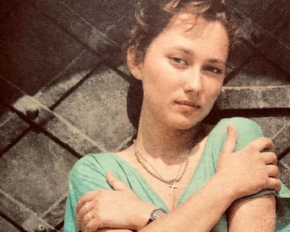 Олена Мозгова виклала фото 16-річної себе