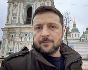 Зеленский призвал лишать виз нардепов, которые срывают соглашения с США