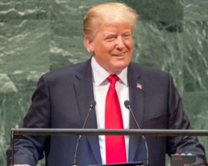 Трамп не планирует третий срок, но готовит замену